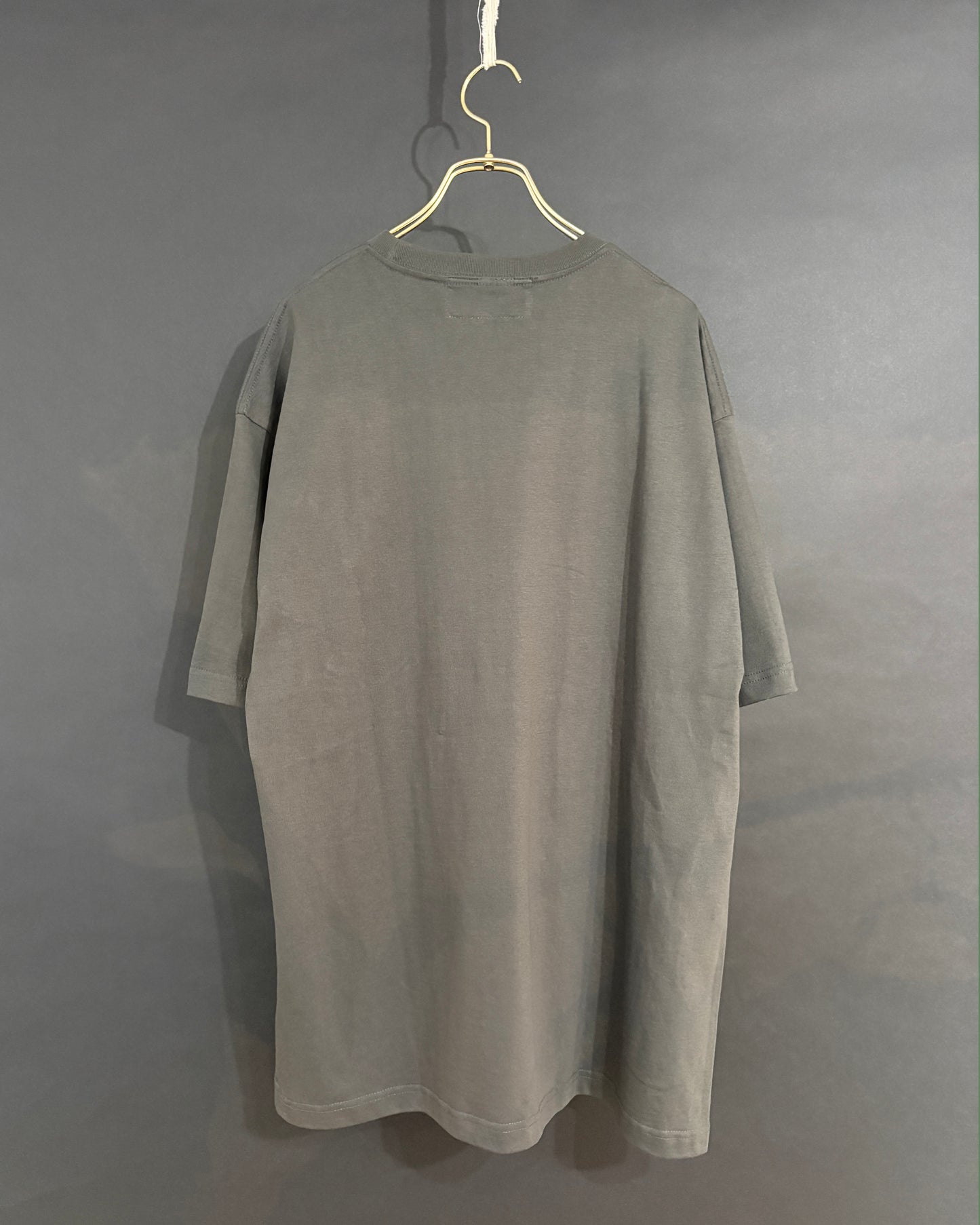 【ANACHRONORM】NYC RUNNING S/S T-S, CHARCOAL
