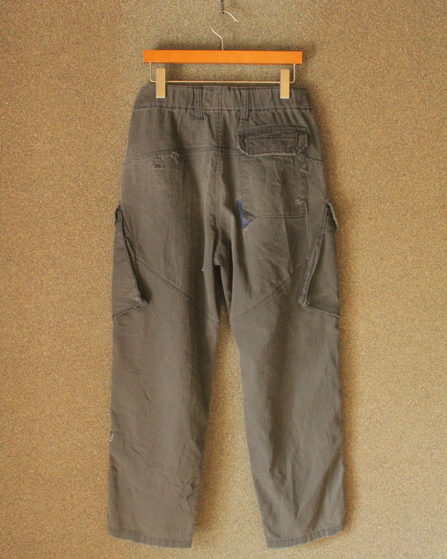 【ANACHRONORM】 REMAKED HERRINGBONE COMBAT CARGO TROUSERS, BLACK