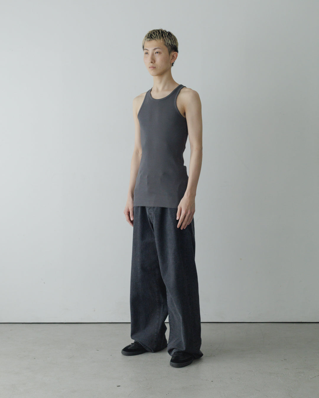 【FREMDER】TANK TOP, CHARCOAL