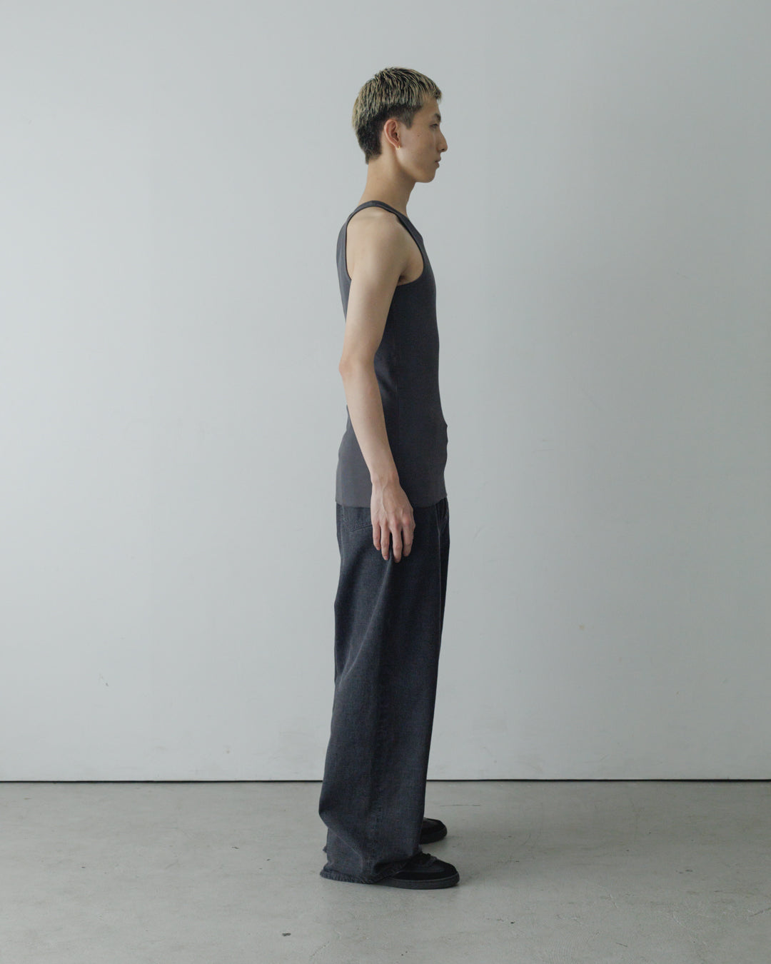 【FREMDER】TANK TOP, CHARCOAL