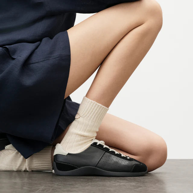 GAT BALLET, ANTHRACITE / ANTIQUE WHITE