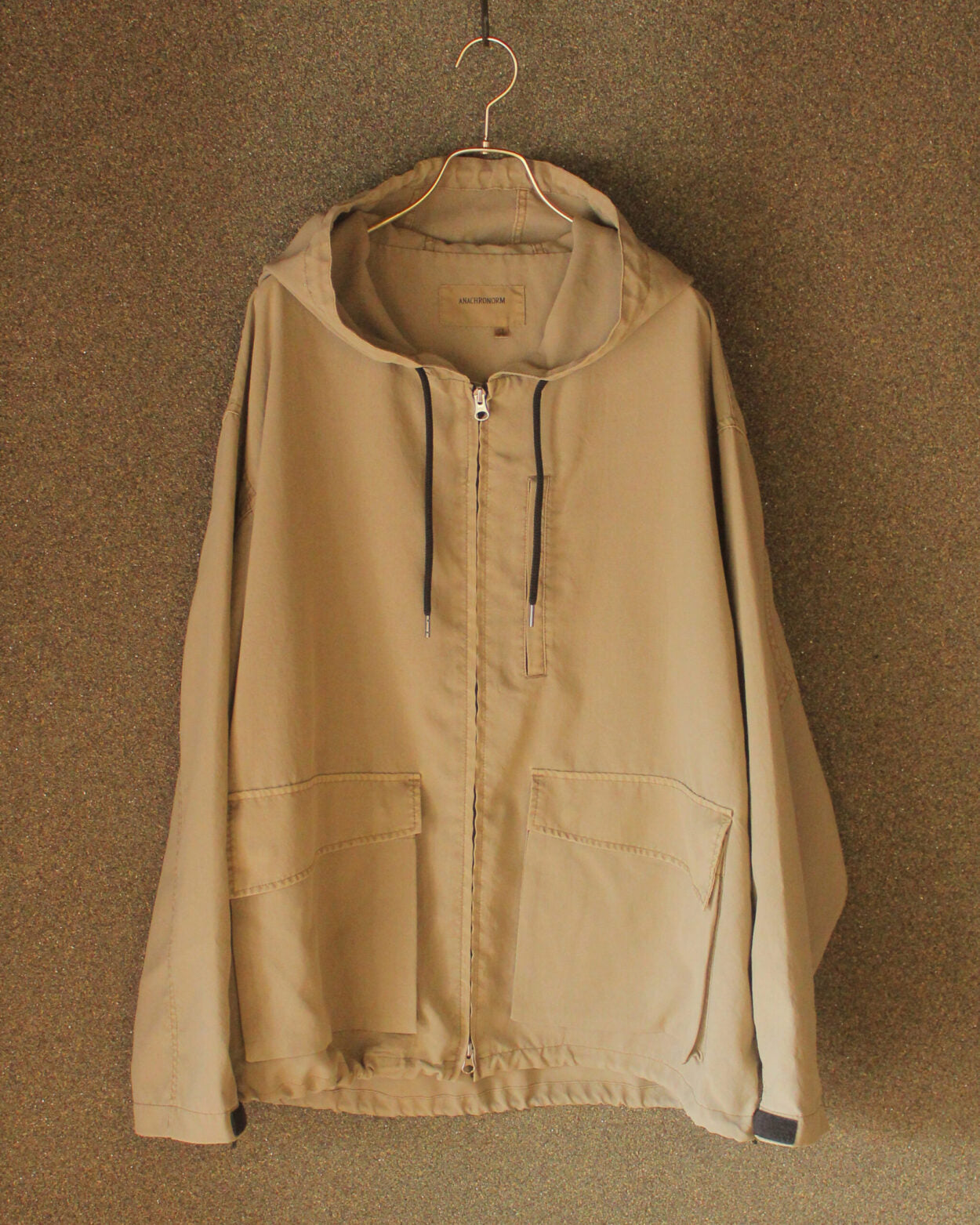 【ANACHRONORM】 POLYESTER LIGHTWEIGHT JACKET, GRAY BEIGE