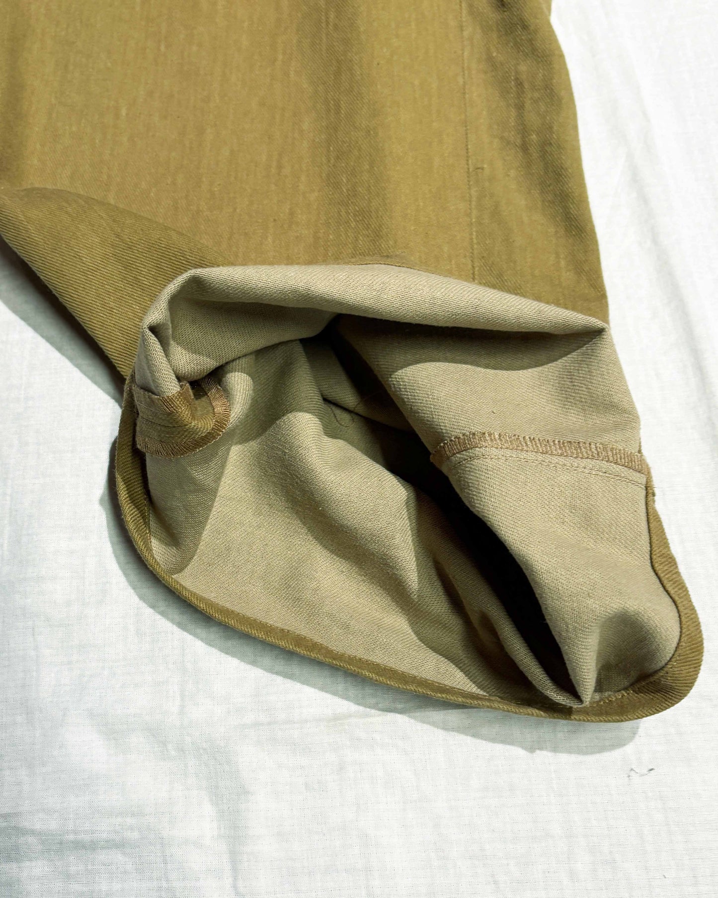 【nakedgauge】COTTONxLINEN PIGMENT DYED ASHLEY PANTS, KHAKI