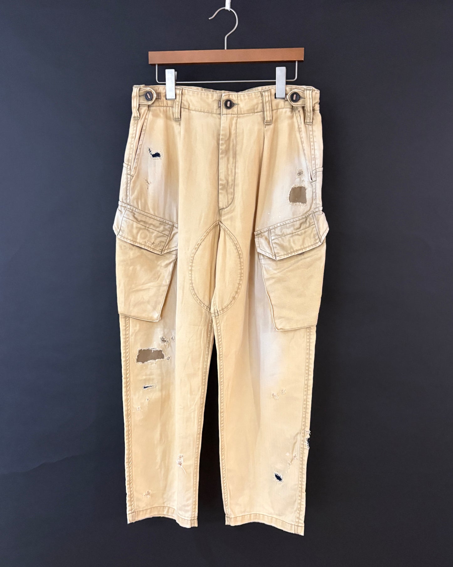 【ANACHRONORM】 REMAKED HERRINGBONE COMBAT CARGO TROUSERS, KHAKI